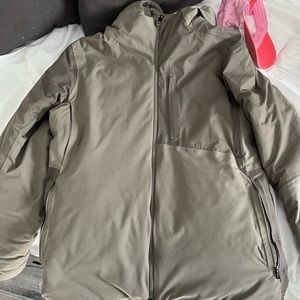 Men’s Large Lululemon Pinnacle Warmth Jacket